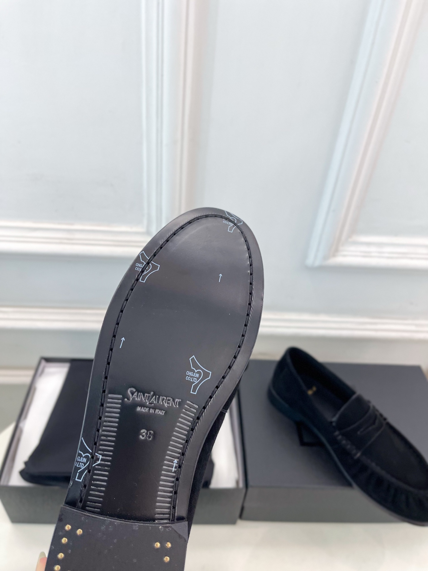 SAIN*LAURENT  圣罗兰  26𝐬𝐬 ☘️2026春夏新品LE LOAFER褶皱乐福鞋 小皮鞋