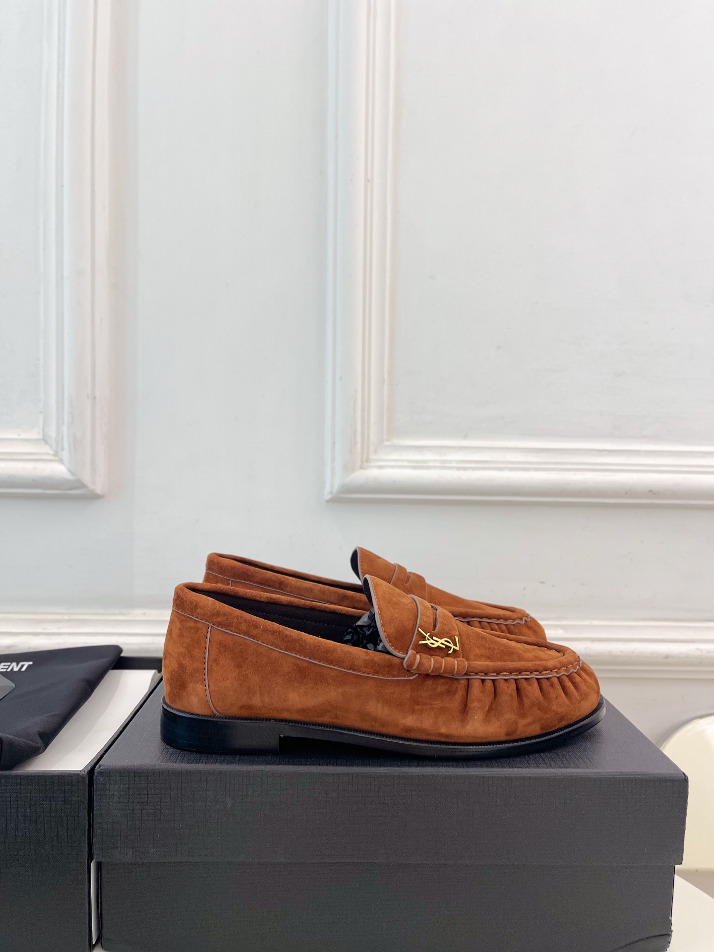 SAIN*LAURENT  圣罗兰  26𝐬𝐬 ☘️2026春夏新品LE LOAFER褶皱乐福鞋 小皮鞋