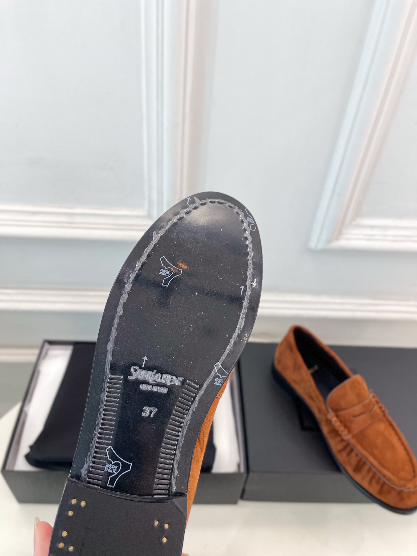 SAIN*LAURENT  圣罗兰  26𝐬𝐬 ☘️2026春夏新品LE LOAFER褶皱乐福鞋 小皮鞋
