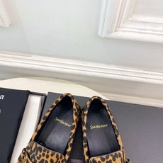 SAIN*LAURENT 圣罗兰 26𝐬𝐬 ☘️2026春夏新品LE LOAFER褶皱乐福鞋 小皮鞋 SAIN*LAURENT 圣罗兰 26𝐬𝐬 ☘️2026春夏新品LE LOAFER褶皱乐福鞋 小皮鞋