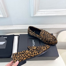 SAIN*LAURENT 圣罗兰 26𝐬𝐬 ☘️2026春夏新品LE LOAFER褶皱乐福鞋 小皮鞋 SAIN*LAURENT 圣罗兰 26𝐬𝐬 ☘️2026春夏新品LE LOAFER褶皱乐福鞋 小皮鞋