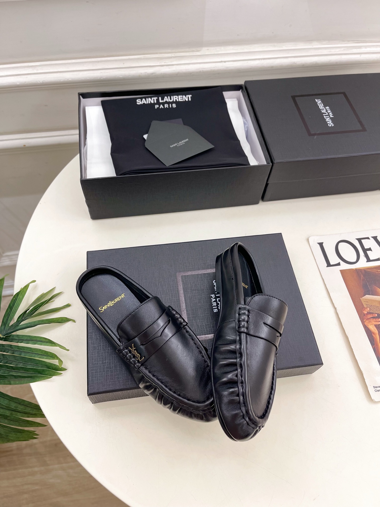 SAIN*LAURENT  圣罗兰  26𝐬𝐬 ☘️2026春夏新品LE LOAFER褶皱乐福穆勒鞋 半