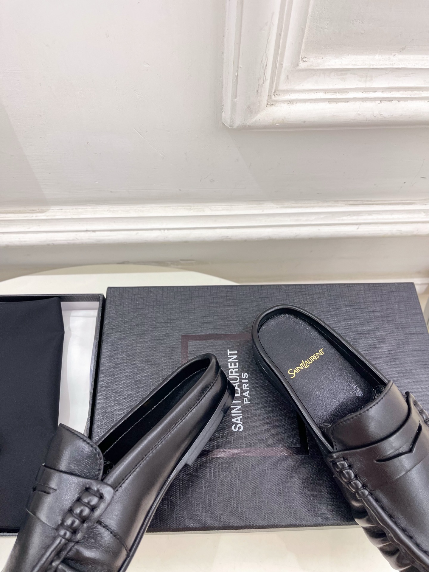 SAIN*LAURENT  圣罗兰  26𝐬𝐬 ☘️2026春夏新品LE LOAFER褶皱乐福穆勒鞋 半