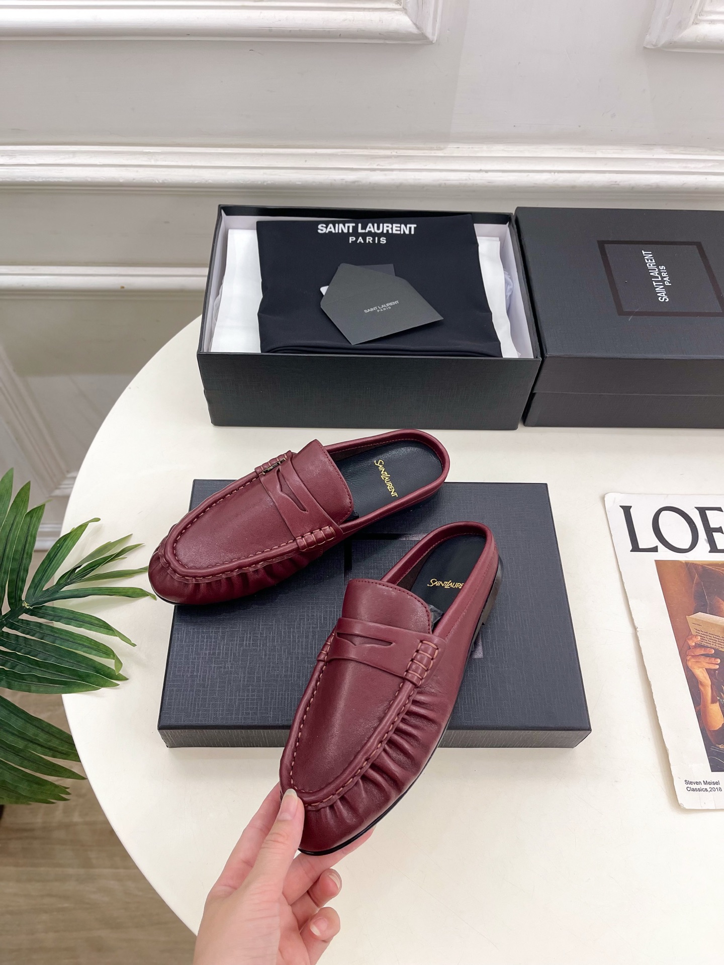 SAIN*LAURENT  圣罗兰  26𝐬𝐬 ☘️2026春夏新品LE LOAFER褶皱乐福穆勒鞋 半