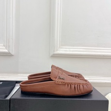 SAIN*LAURENT 圣罗兰 26𝐬𝐬 ☘️2026春夏新品LE LOAFER褶皱乐福穆勒鞋 半 SAIN*LAURENT 圣罗兰 26𝐬𝐬 ☘️2026春夏新品LE LOAFER褶皱乐福穆勒鞋 半