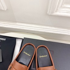 SAIN*LAURENT 圣罗兰 26𝐬𝐬 ☘️2026春夏新品LE LOAFER褶皱乐福穆勒鞋 半 SAIN*LAURENT 圣罗兰 26𝐬𝐬 ☘️2026春夏新品LE LOAFER褶皱乐福穆勒鞋 半