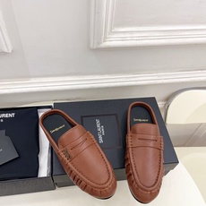 SAIN*LAURENT 圣罗兰 26𝐬𝐬 ☘️2026春夏新品LE LOAFER褶皱乐福穆勒鞋 半 SAIN*LAURENT 圣罗兰 26𝐬𝐬 ☘️2026春夏新品LE LOAFER褶皱乐福穆勒鞋 半