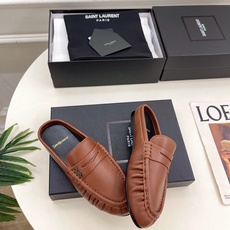 SAIN*LAURENT 圣罗兰 26𝐬𝐬 ☘️2026春夏新品LE LOAFER褶皱乐福穆勒鞋 半 SAIN*LAURENT 圣罗兰 26𝐬𝐬 ☘️2026春夏新品LE LOAFER褶皱乐福穆勒鞋 半