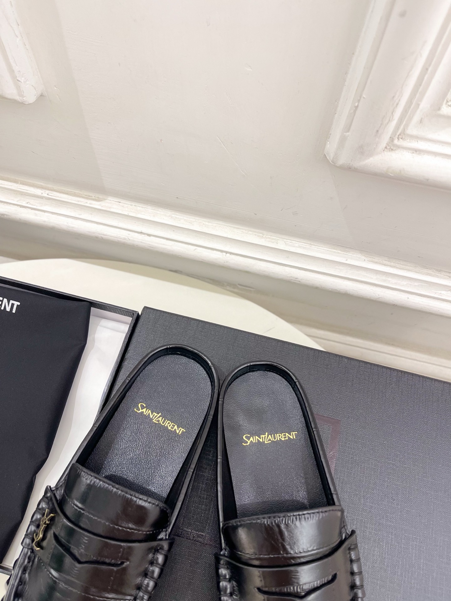 SAIN*LAURENT  圣罗兰  26𝐬𝐬 ☘️2026春夏新品LE LOAFER褶皱乐福穆勒鞋 半