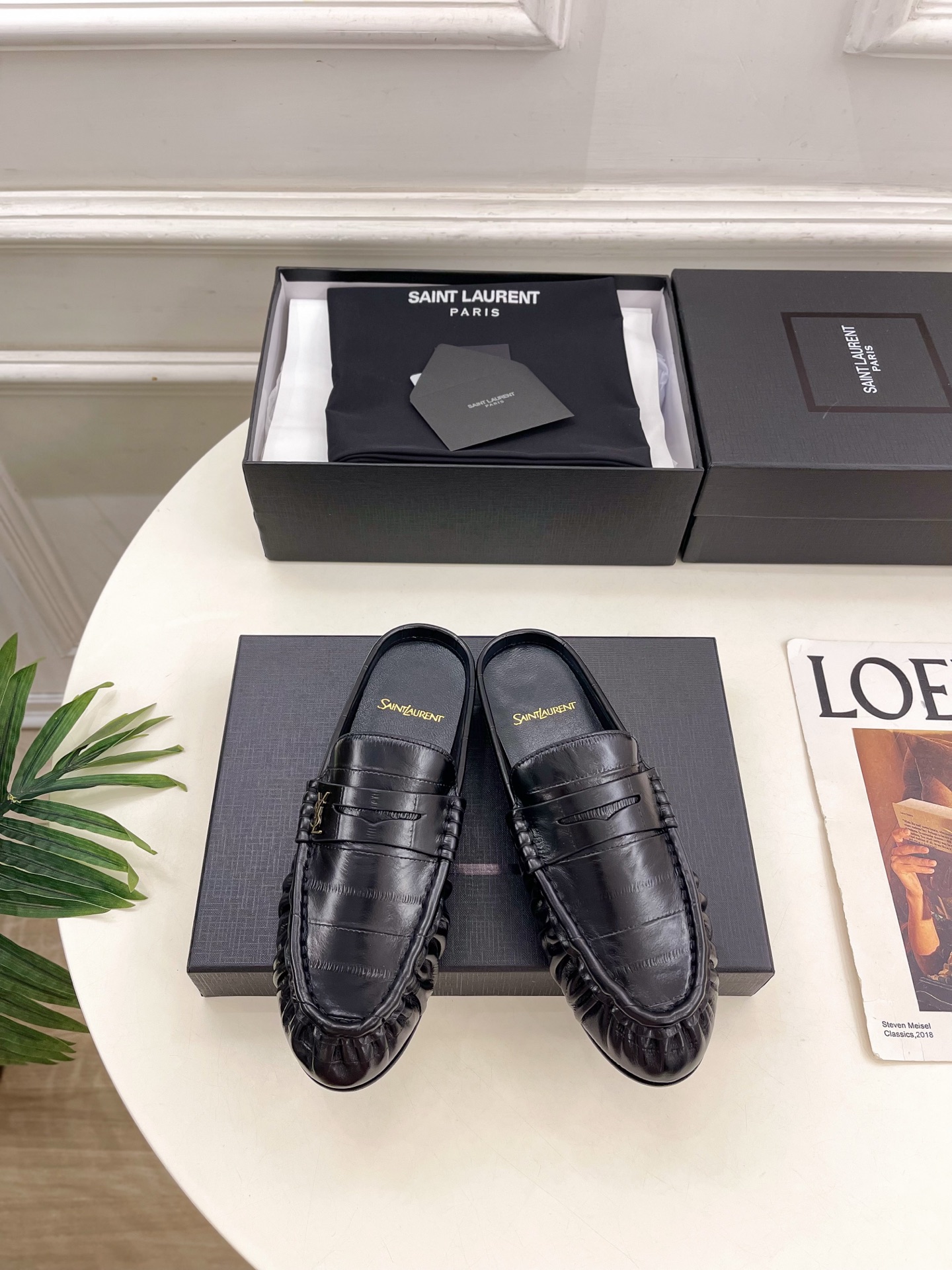 SAIN*LAURENT  圣罗兰  26𝐬𝐬 ☘️2026春夏新品LE LOAFER褶皱乐福穆勒鞋 半