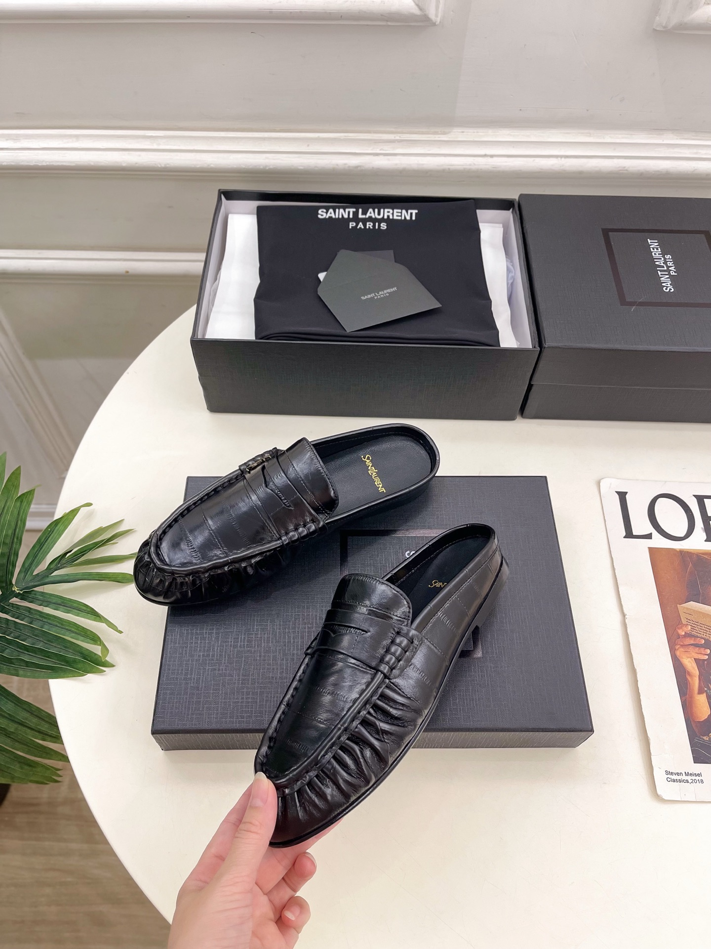 SAIN*LAURENT  圣罗兰  26𝐬𝐬 ☘️2026春夏新品LE LOAFER褶皱乐福穆勒鞋 半