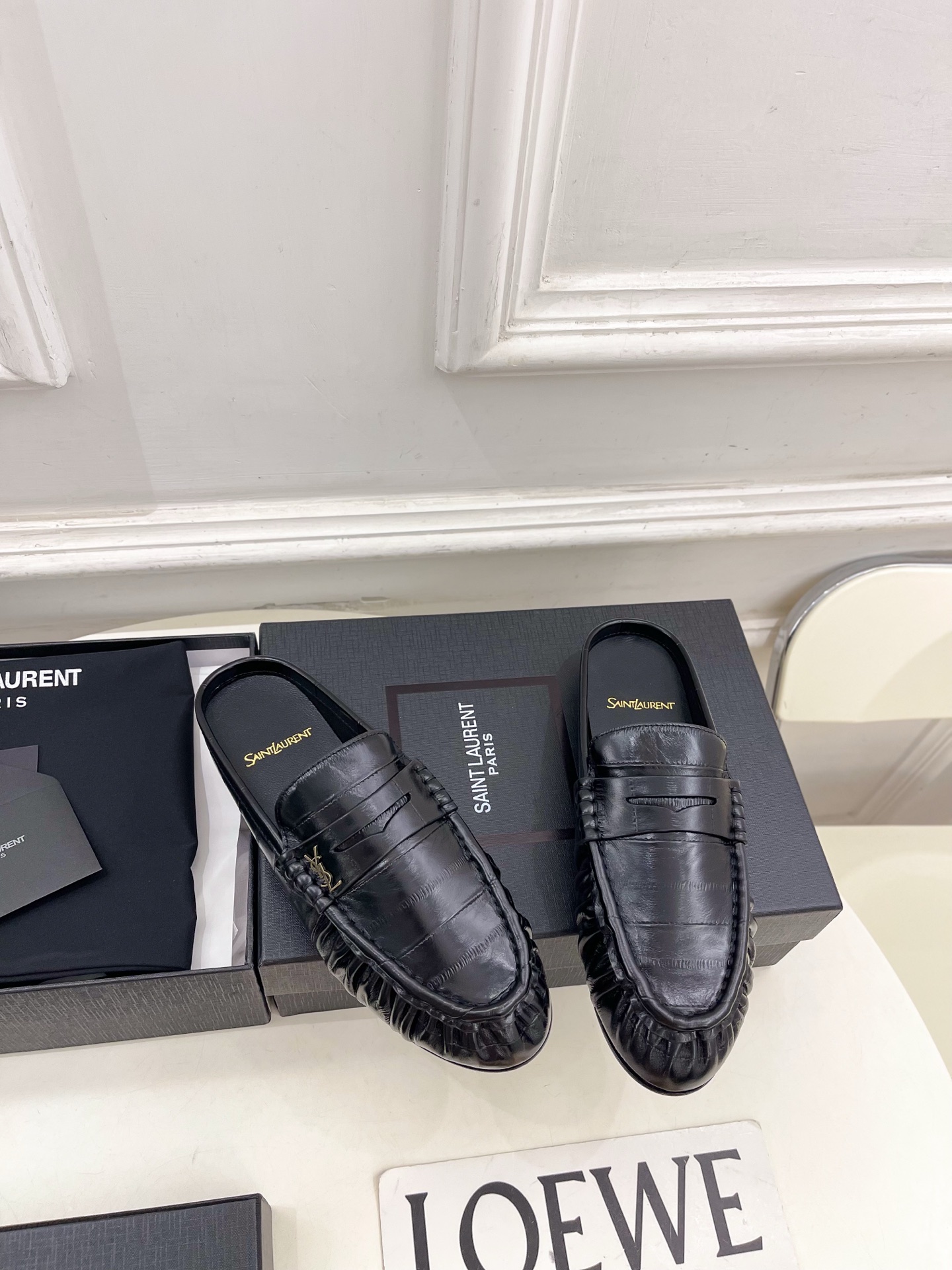 SAIN*LAURENT  圣罗兰  26𝐬𝐬 ☘️2026春夏新品LE LOAFER褶皱乐福穆勒鞋 半