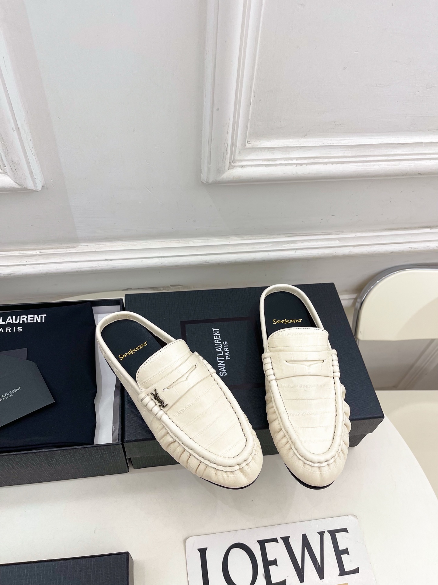SAIN*LAURENT  圣罗兰  26𝐬𝐬 ☘️2026春夏新品LE LOAFER褶皱乐福穆勒鞋 半
