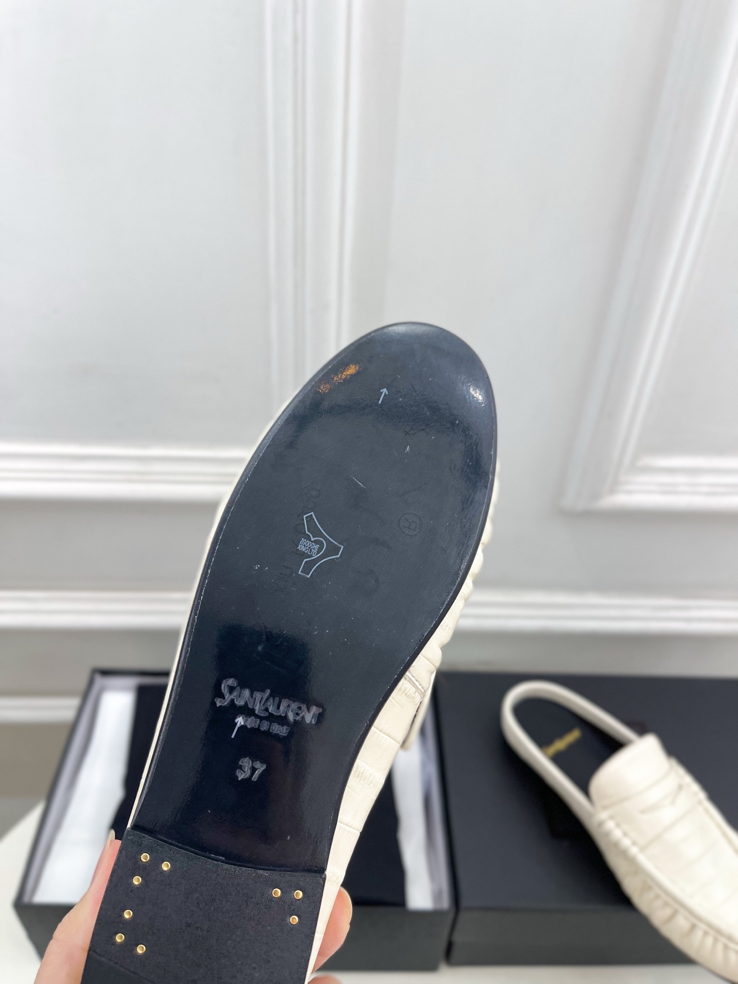 SAIN*LAURENT  圣罗兰  26𝐬𝐬 ☘️2026春夏新品LE LOAFER褶皱乐福穆勒鞋 半