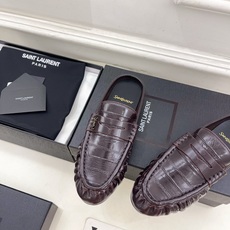 SAIN*LAURENT 圣罗兰 26𝐬𝐬 ☘️2026春夏新品LE LOAFER褶皱乐福穆勒鞋 半 SAIN*LAURENT 圣罗兰 26𝐬𝐬 ☘️2026春夏新品LE LOAFER褶皱乐福穆勒鞋 半