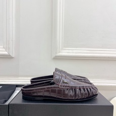 SAIN*LAURENT 圣罗兰 26𝐬𝐬 ☘️2026春夏新品LE LOAFER褶皱乐福穆勒鞋 半 SAIN*LAURENT 圣罗兰 26𝐬𝐬 ☘️2026春夏新品LE LOAFER褶皱乐福穆勒鞋 半