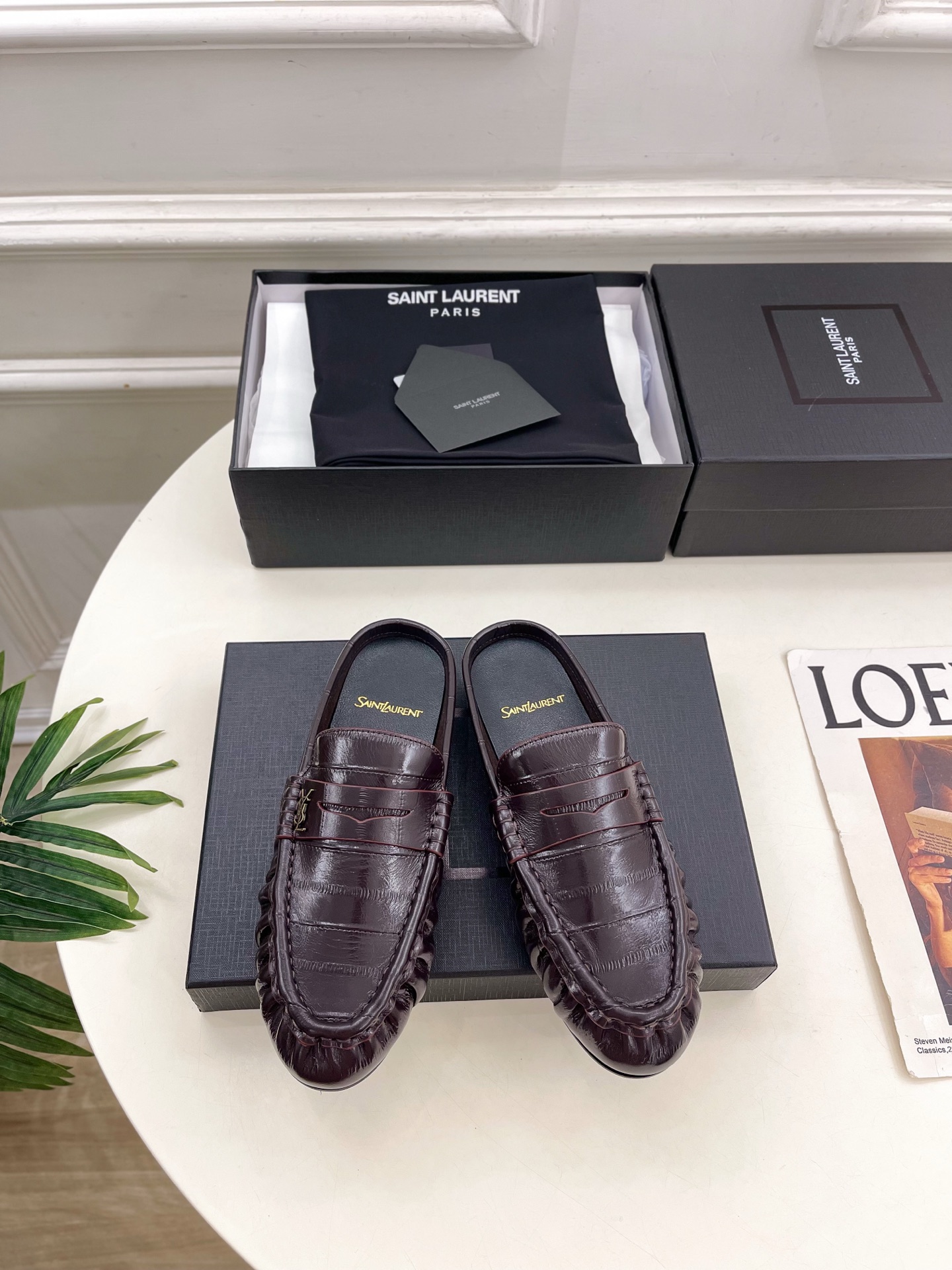 SAIN*LAURENT  圣罗兰  26𝐬𝐬 ☘️2026春夏新品LE LOAFER褶皱乐福穆勒鞋 半