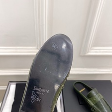 SAIN*LAURENT 圣罗兰 26𝐬𝐬 ☘️2026春夏新品LE LOAFER褶皱乐福穆勒鞋 半 SAIN*LAURENT 圣罗兰 26𝐬𝐬 ☘️2026春夏新品LE LOAFER褶皱乐福穆勒鞋 半