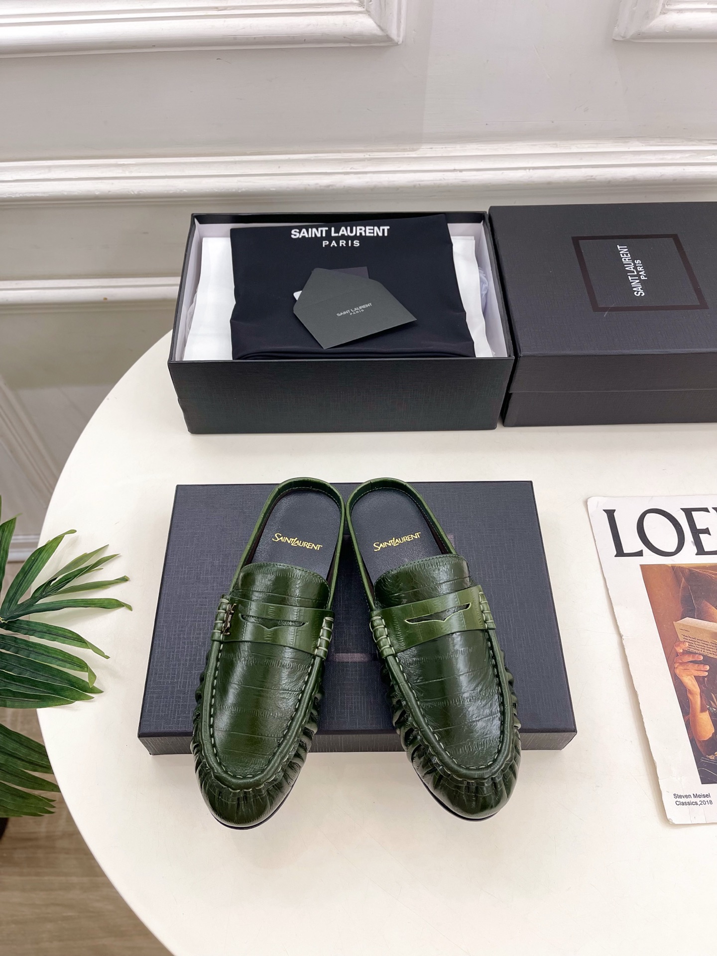 SAIN*LAURENT  圣罗兰  26𝐬𝐬 ☘️2026春夏新品LE LOAFER褶皱乐福穆勒鞋 半