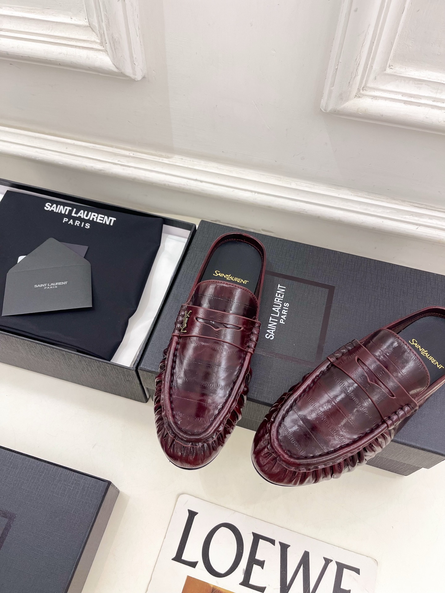 SAIN*LAURENT 圣罗兰 26𝐬𝐬 ☘️2026春夏新品LE LOAFER褶皱乐福穆勒鞋 半 SAIN*LAURENT 圣罗兰 26𝐬𝐬 ☘️2026春夏新品LE LOAFER褶皱乐福穆勒鞋 半