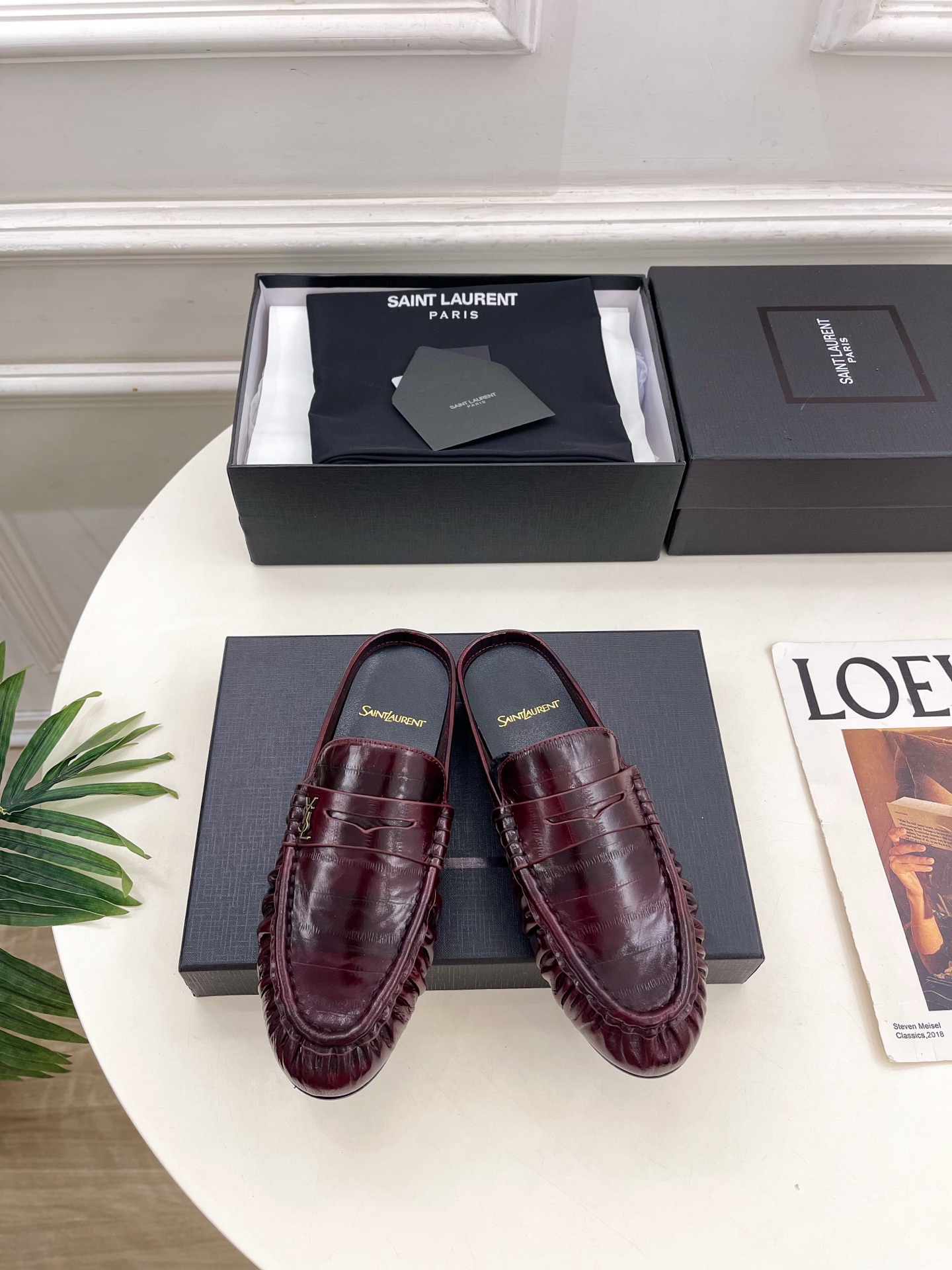 SAIN*LAURENT  圣罗兰  26𝐬𝐬 ☘️2026春夏新品LE LOAFER褶皱乐福穆勒鞋 半