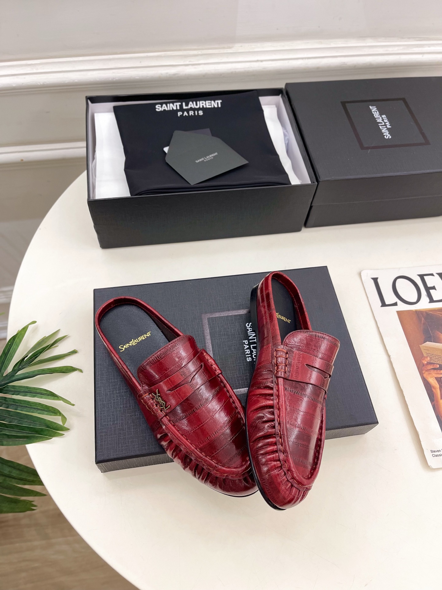 SAIN*LAURENT  圣罗兰  26𝐬𝐬 ☘️2026春夏新品LE LOAFER褶皱乐福穆勒鞋 半