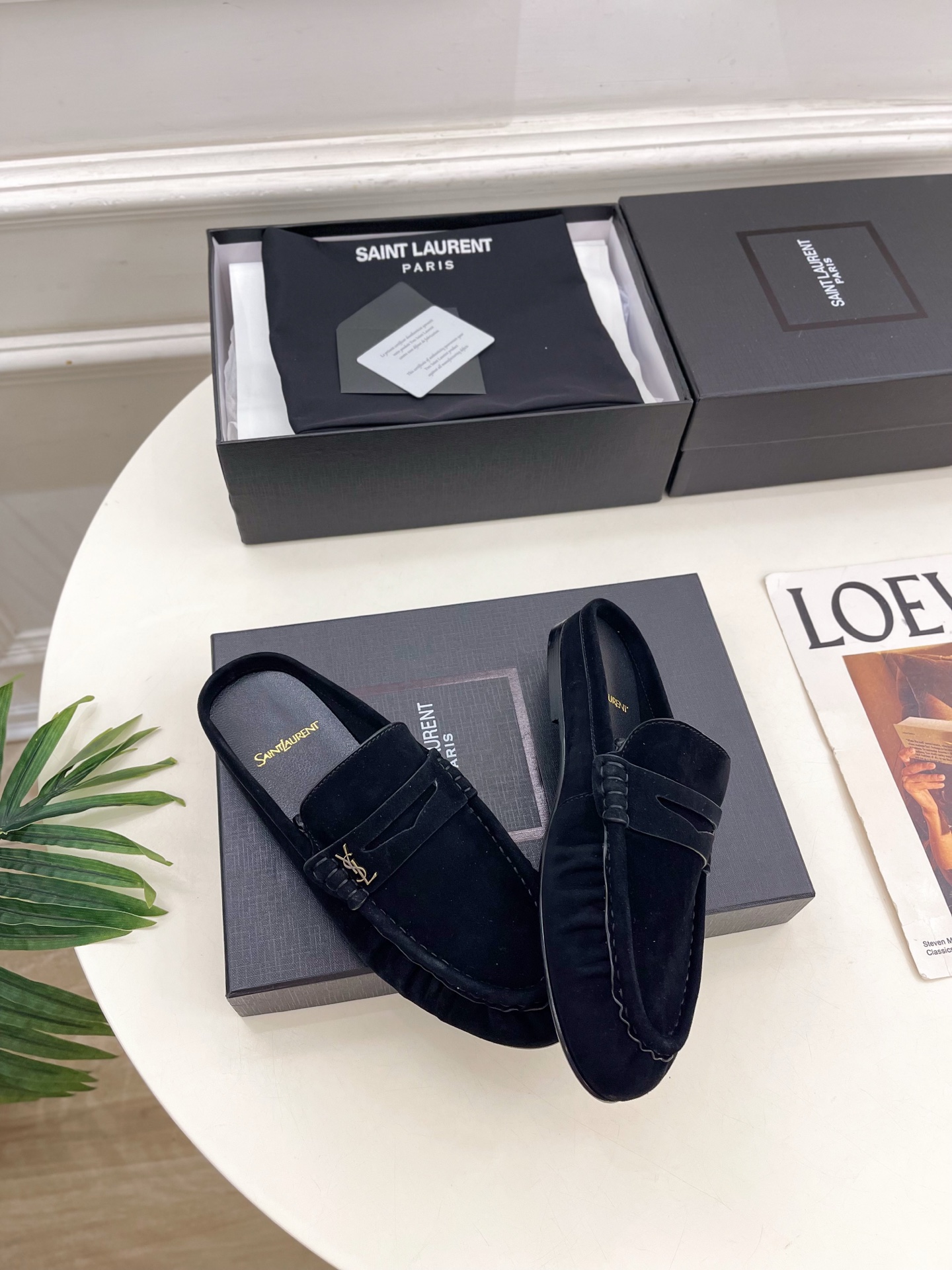 SAIN*LAURENT 圣罗兰 26𝐬𝐬 ☘️2026春夏新品LE LOAFER褶皱乐福穆勒鞋 半 SAIN*LAURENT 圣罗兰 26𝐬𝐬 ☘️2026春夏新品LE LOAFER褶皱乐福穆勒鞋 半
