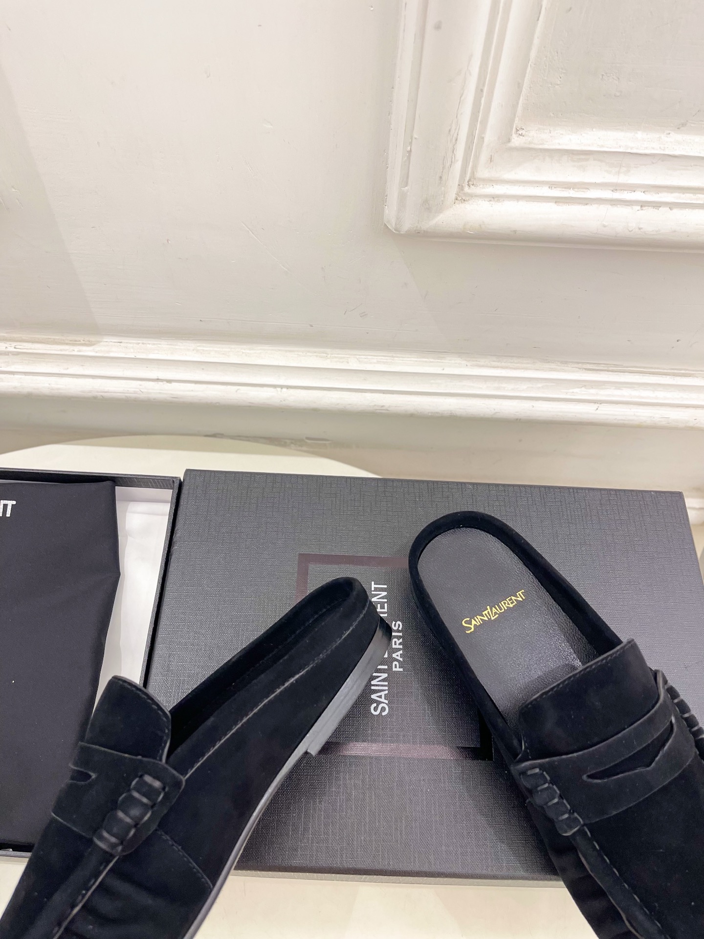 SAIN*LAURENT 圣罗兰 26𝐬𝐬 ☘️2026春夏新品LE LOAFER褶皱乐福穆勒鞋 半 SAIN*LAURENT 圣罗兰 26𝐬𝐬 ☘️2026春夏新品LE LOAFER褶皱乐福穆勒鞋 半
