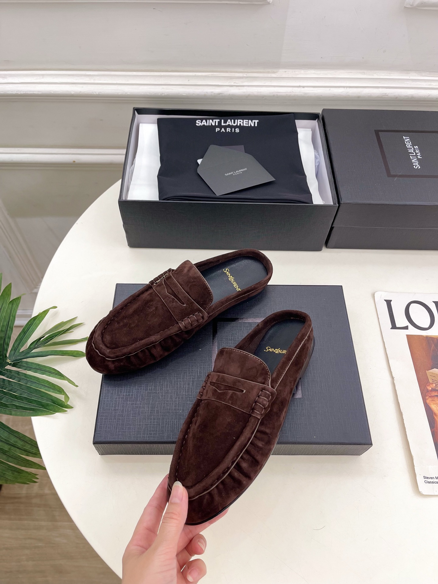 SAIN*LAURENT 圣罗兰 26𝐬𝐬 ☘️2026春夏新品LE LOAFER褶皱乐福穆勒鞋 半 SAIN*LAURENT 圣罗兰 26𝐬𝐬 ☘️2026春夏新品LE LOAFER褶皱乐福穆勒鞋 半