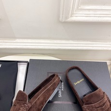 SAIN*LAURENT 圣罗兰 26𝐬𝐬 ☘️2026春夏新品LE LOAFER褶皱乐福穆勒鞋 半 SAIN*LAURENT 圣罗兰 26𝐬𝐬 ☘️2026春夏新品LE LOAFER褶皱乐福穆勒鞋 半