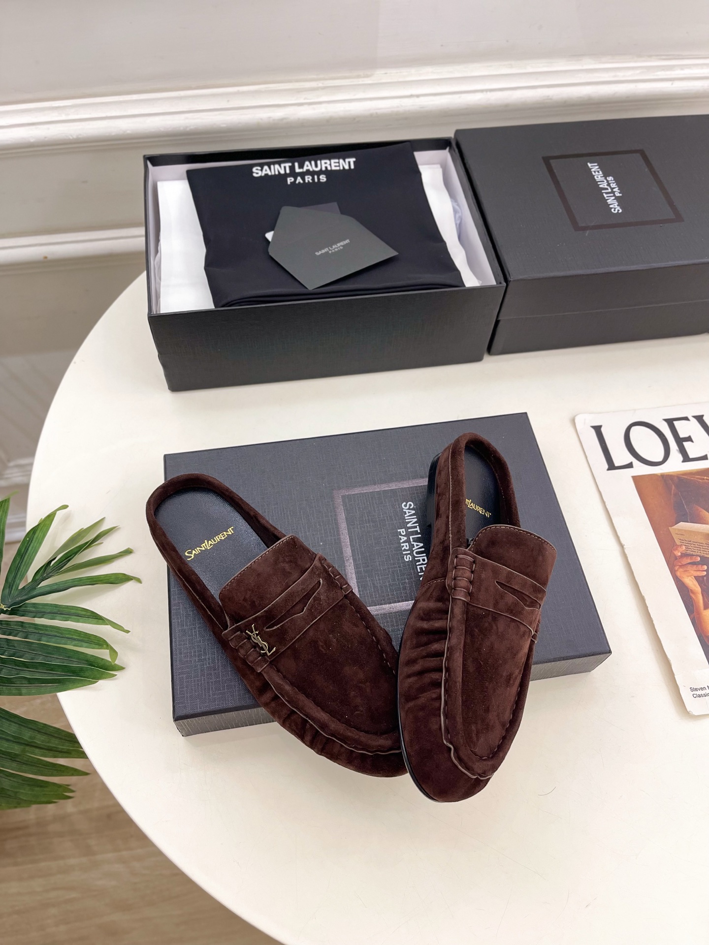 SAIN*LAURENT 圣罗兰 26𝐬𝐬 ☘️2026春夏新品LE LOAFER褶皱乐福穆勒鞋 半 SAIN*LAURENT 圣罗兰 26𝐬𝐬 ☘️2026春夏新品LE LOAFER褶皱乐福穆勒鞋 半