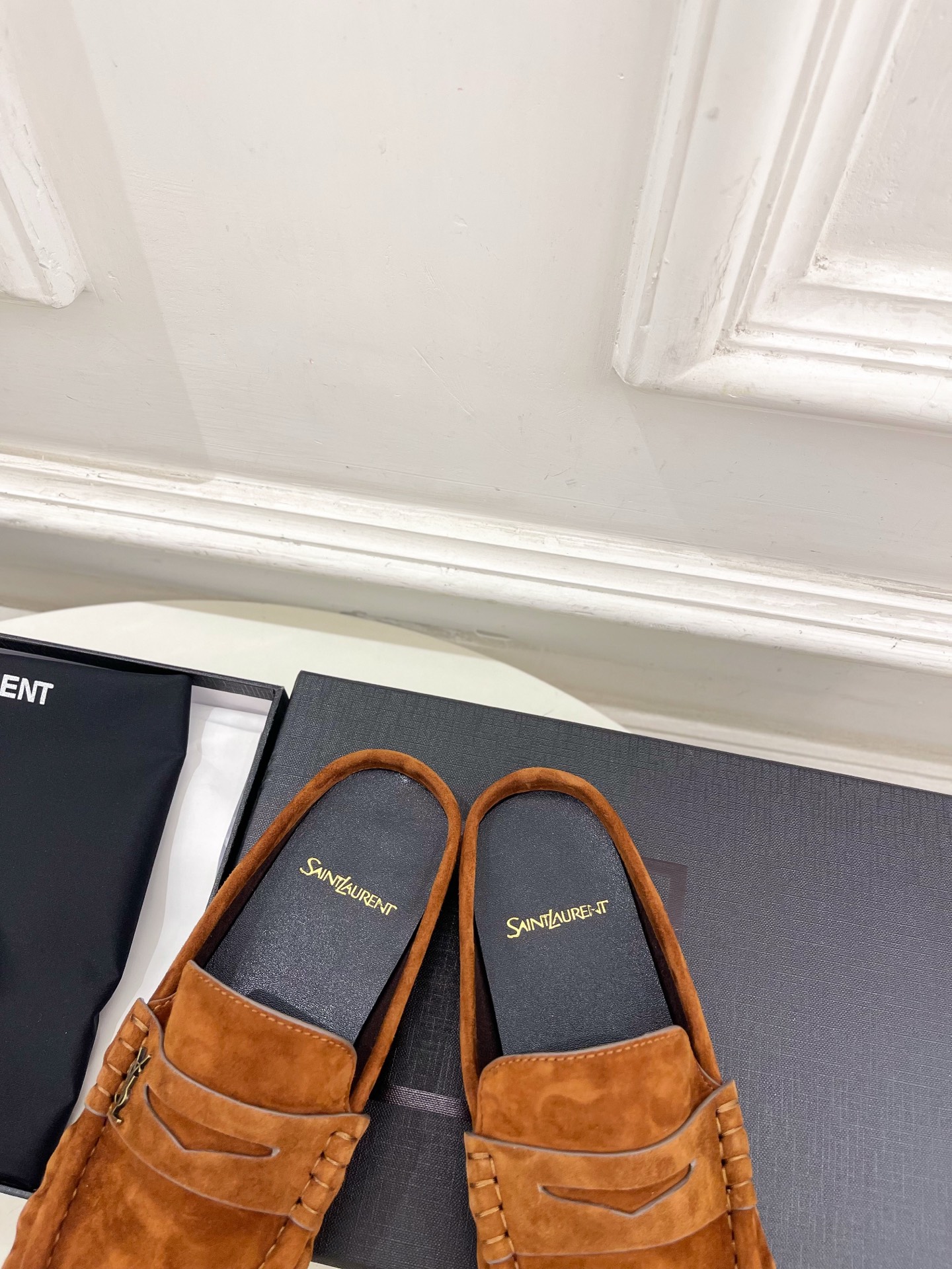 SAIN*LAURENT 圣罗兰 26𝐬𝐬 ☘️2026春夏新品LE LOAFER褶皱乐福穆勒鞋 半 SAIN*LAURENT 圣罗兰 26𝐬𝐬 ☘️2026春夏新品LE LOAFER褶皱乐福穆勒鞋 半