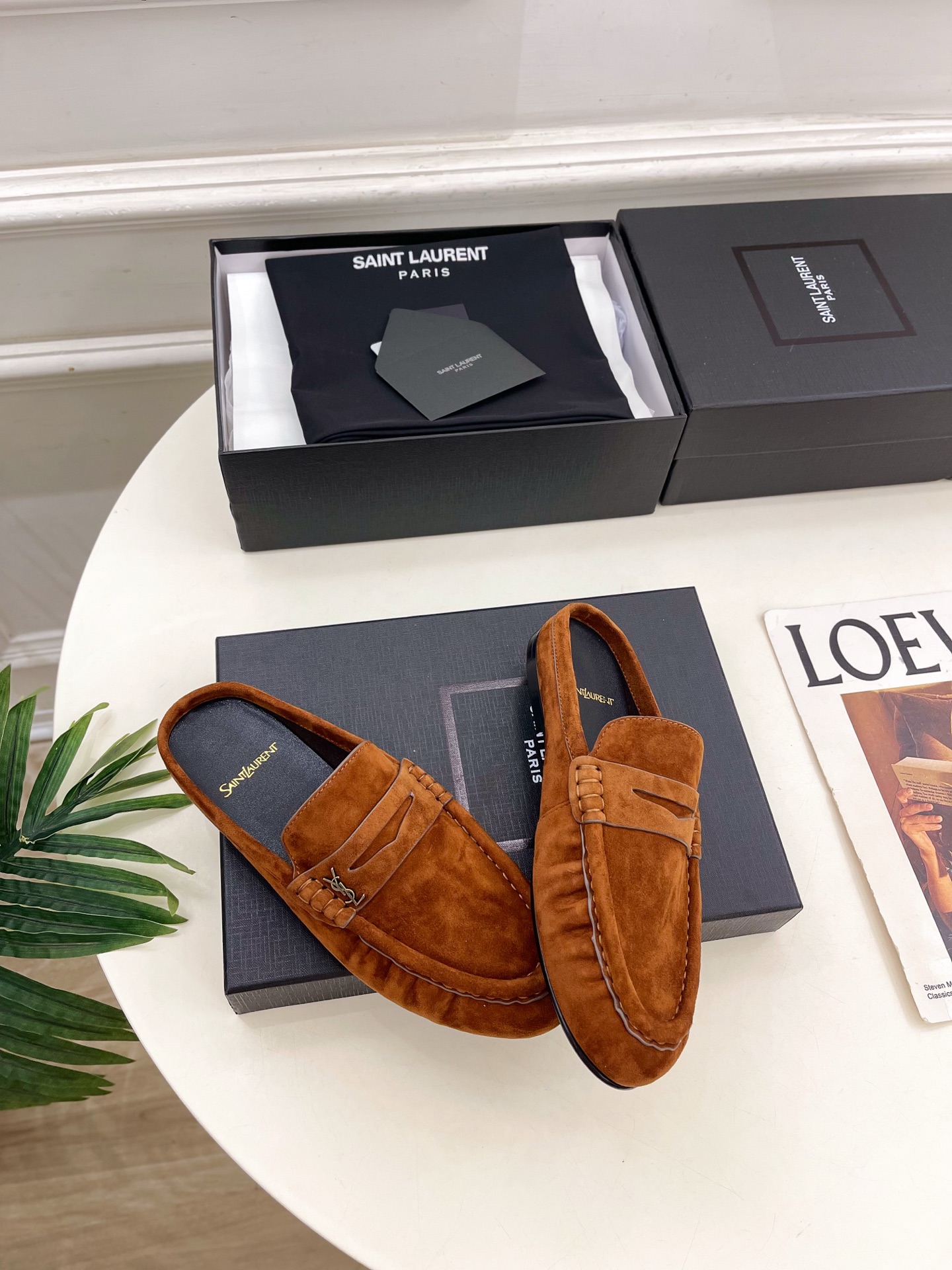 SAIN*LAURENT 圣罗兰 26𝐬𝐬 ☘️2026春夏新品LE LOAFER褶皱乐福穆勒鞋 半 SAIN*LAURENT 圣罗兰 26𝐬𝐬 ☘️2026春夏新品LE LOAFER褶皱乐福穆勒鞋 半