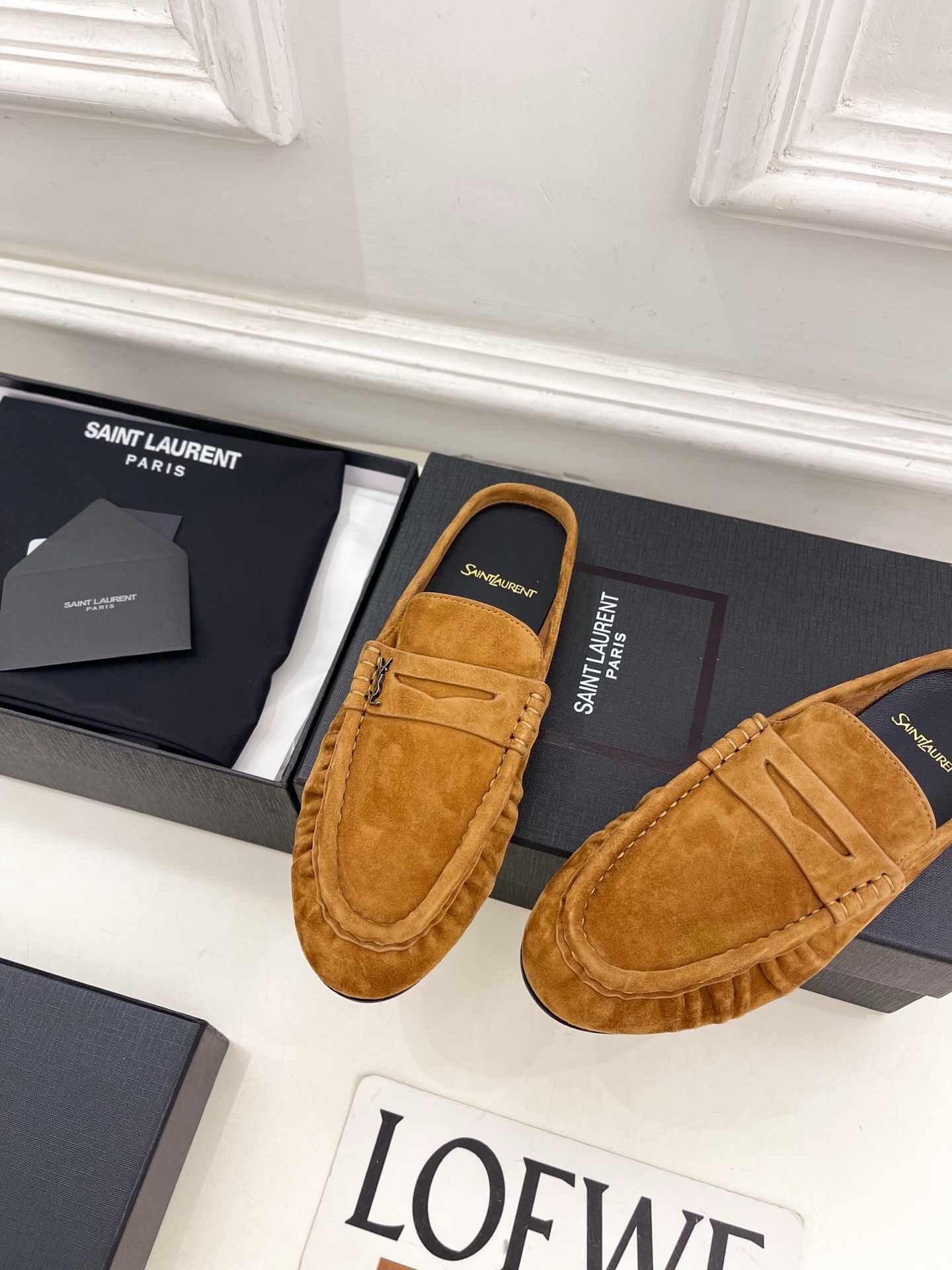 SAIN*LAURENT 圣罗兰 26𝐬𝐬 ☘️2026春夏新品LE LOAFER褶皱乐福穆勒鞋 半 SAIN*LAURENT 圣罗兰 26𝐬𝐬 ☘️2026春夏新品LE LOAFER褶皱乐福穆勒鞋 半