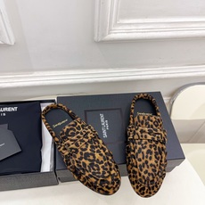 SAIN*LAURENT 圣罗兰 26𝐬𝐬 ☘️2026春夏新品LE LOAFER褶皱乐福穆勒鞋 半 SAIN*LAURENT 圣罗兰 26𝐬𝐬 ☘️2026春夏新品LE LOAFER褶皱乐福穆勒鞋 半