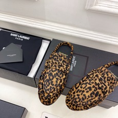 SAIN*LAURENT 圣罗兰 26𝐬𝐬 ☘️2026春夏新品LE LOAFER褶皱乐福穆勒鞋 半 SAIN*LAURENT 圣罗兰 26𝐬𝐬 ☘️2026春夏新品LE LOAFER褶皱乐福穆勒鞋 半
