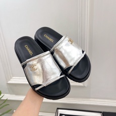 𝐂𝐇𝐀𝐍𝐄𝐋 | 小香 26𝐬𝐬 🦋2026 春夏新品 专柜经典走秀款 小香大双C厚底休闲拖鞋 系 𝐂𝐇𝐀𝐍𝐄𝐋 | 小香 26𝐬𝐬 🦋2026 春夏新品 专柜经典走秀款 小香大双C厚底休闲拖鞋 系