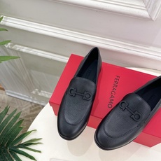 Ferragamo|菲拉格慕26𝐬𝐬2026春夏新品 Gancini乐福鞋 火爆上新! 这鞋绝对是黑马 Ferragamo|菲拉格慕26𝐬𝐬2026春夏新品 Gancini乐福鞋 火爆上新! 这鞋绝对是黑马