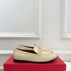 Ferragamo|菲拉格慕26𝐬𝐬2026春夏新品 Gancini乐福鞋 火爆上新! 这鞋绝对是黑马 Ferragamo|菲拉格慕26𝐬𝐬2026春夏新品 Gancini乐福鞋 火爆上新! 这鞋绝对是黑马