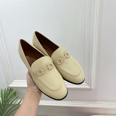 Ferragamo|菲拉格慕26𝐬𝐬2026春夏新品 Gancini乐福鞋 火爆上新! 这鞋绝对是黑马 Ferragamo|菲拉格慕26𝐬𝐬2026春夏新品 Gancini乐福鞋 火爆上新! 这鞋绝对是黑马