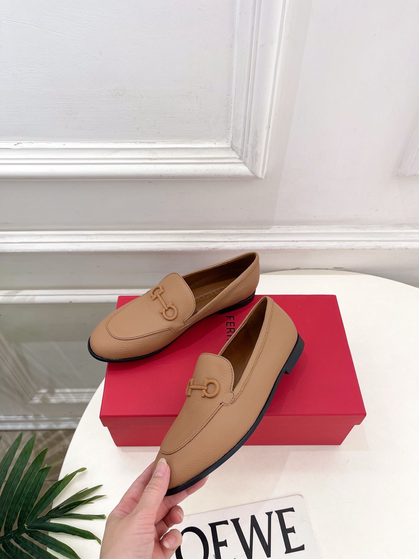 Ferragamo｜菲拉格慕26𝐬𝐬2026春夏新品 Gancini乐福鞋 火爆上新！  这鞋绝对是黑马