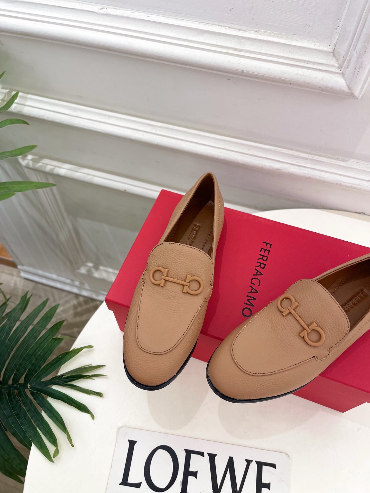 Ferragamo｜菲拉格慕26𝐬𝐬2026春夏新品 Gancini乐福鞋 火爆上新！  这鞋绝对是黑马