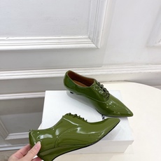 Jil Sander(吉尔·桑达)2026 春夏新品 JD极简小坡跟细带尖头小皮鞋————————JS作 Jil Sander(吉尔·桑达)2026 春夏新品 JD极简小坡跟细带尖头小皮鞋————————JS作