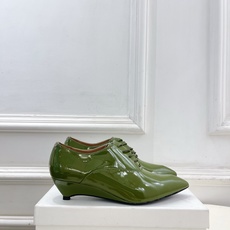 Jil Sander(吉尔·桑达)2026 春夏新品 JD极简小坡跟细带尖头小皮鞋————————JS作 Jil Sander(吉尔·桑达)2026 春夏新品 JD极简小坡跟细带尖头小皮鞋————————JS作