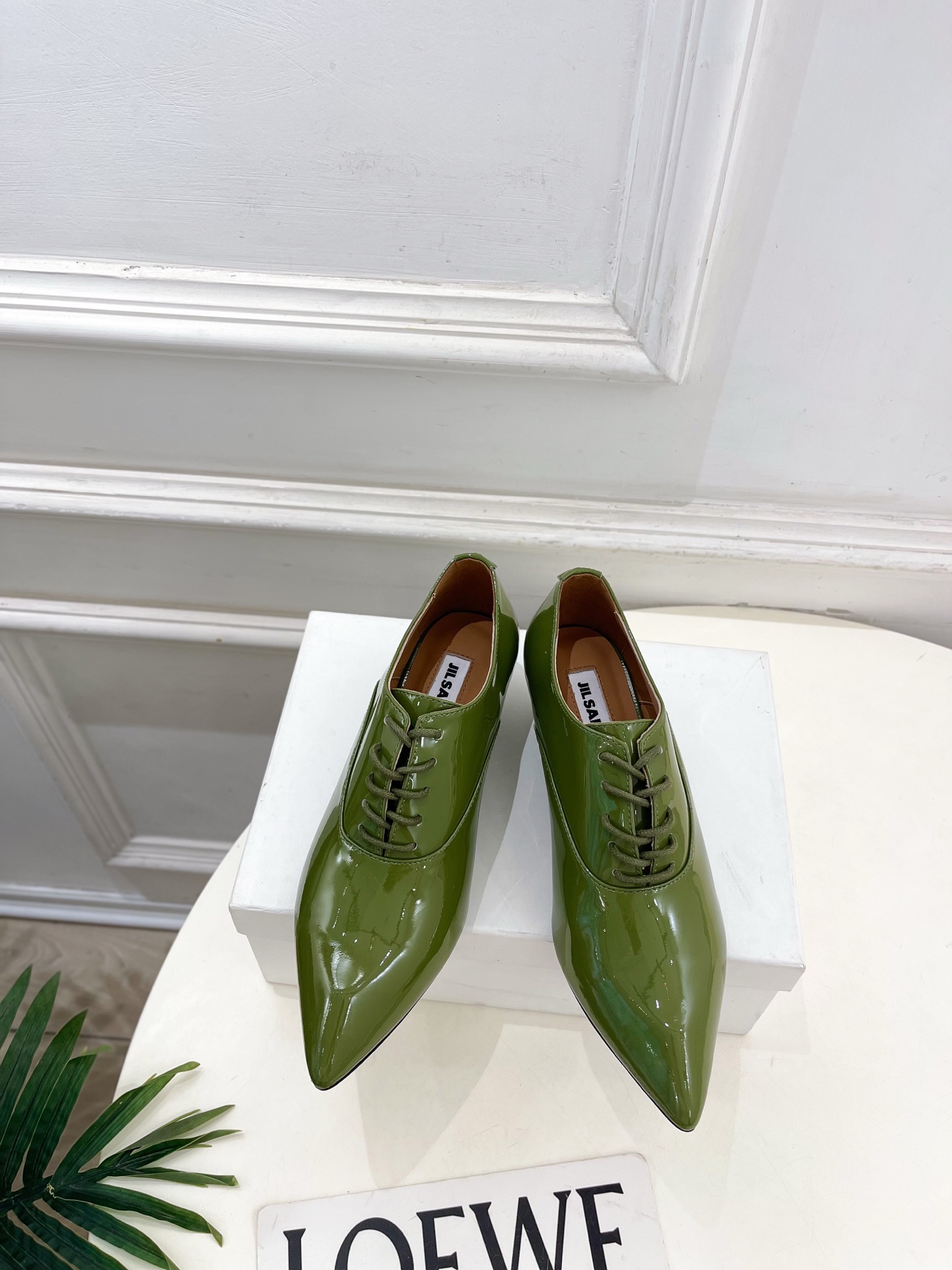 Jil Sander(吉尔·桑达）2026 春夏新品 JD极简小坡跟细带尖头小皮鞋————————JS作