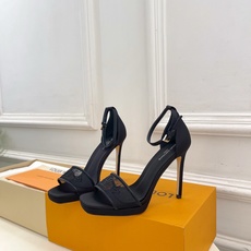 LV | 路易威登 26𝐬𝐬 🧡💚2026春夏新品 顶级版本⚠️专柜主打最新品爆款 LV网纱水钻 LV | 路易威登 26𝐬𝐬 🧡💚2026春夏新品 顶级版本⚠️专柜主打最新品爆款 LV网纱水钻