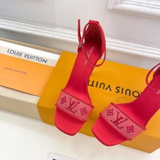 LV | 路易威登 26𝐬𝐬 🧡💚2026春夏新品 顶级版本⚠️专柜主打最新品爆款 LV网纱水钻 LV | 路易威登 26𝐬𝐬 🧡💚2026春夏新品 顶级版本⚠️专柜主打最新品爆款 LV网纱水钻