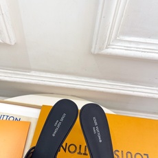 LV | 路易威登 26𝐬𝐬 🧡💚2026春夏新品 顶级版本⚠️专柜主打最新品爆款 LV网纱水钻 LV | 路易威登 26𝐬𝐬 🧡💚2026春夏新品 顶级版本⚠️专柜主打最新品爆款 LV网纱水钻