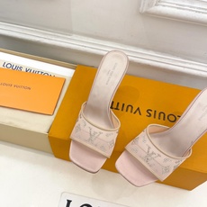LV | 路易威登 26𝐬𝐬 🧡💚2026春夏新品 顶级版本⚠️专柜主打最新品爆款 LV网纱水钻 LV | 路易威登 26𝐬𝐬 🧡💚2026春夏新品 顶级版本⚠️专柜主打最新品爆款 LV网纱水钻