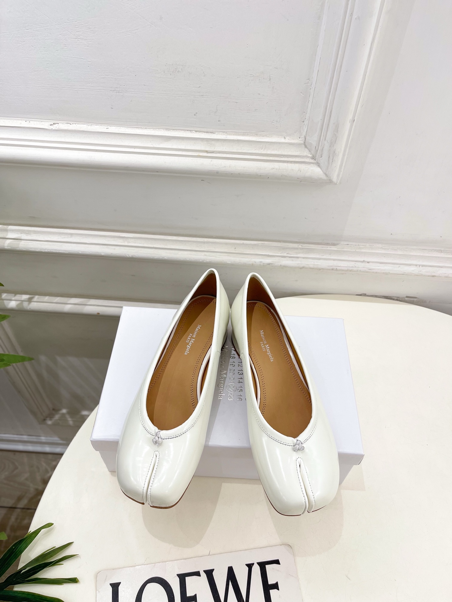 Maison Margiela· 马吉拉26𝐬𝐬 2026春夏新品MM6 复古分趾粗跟单鞋 ——————